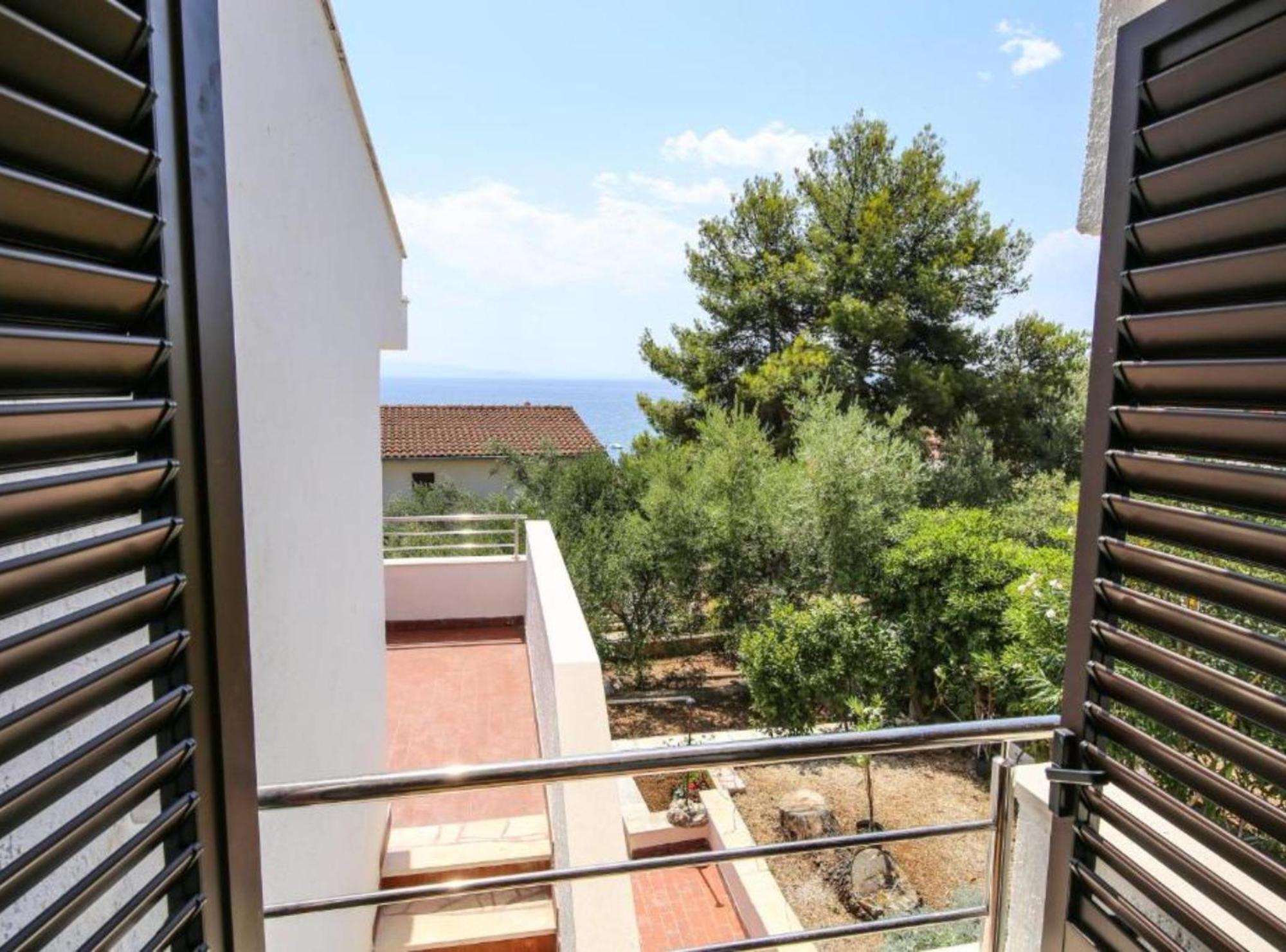 Apartment Darmy Trogir Exterior photo