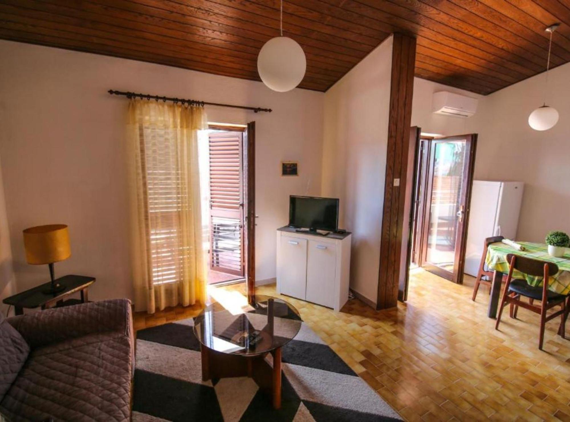 Apartment Darmy Trogir Exterior photo