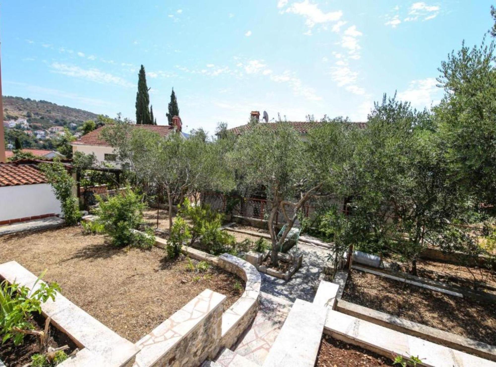 Apartment Darmy Trogir Exterior photo